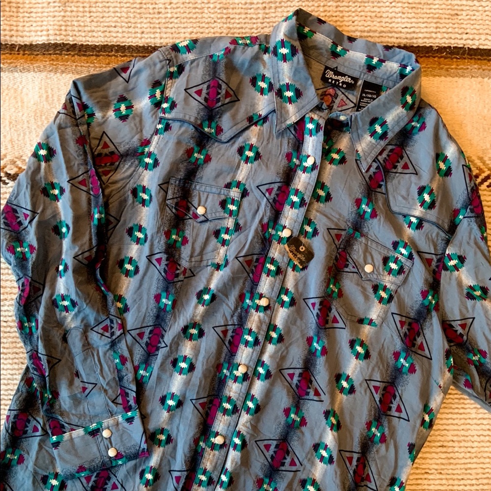NWT Wrangler Retro Pearl Snap